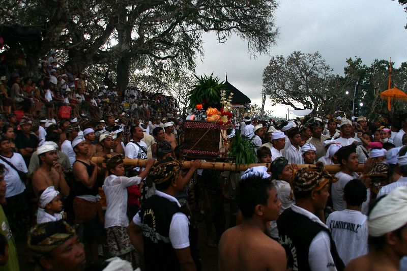 Celebrated every 210 days in sync with
Kuningan, the ancient ritual of Perang Jempana (Sacred Battle