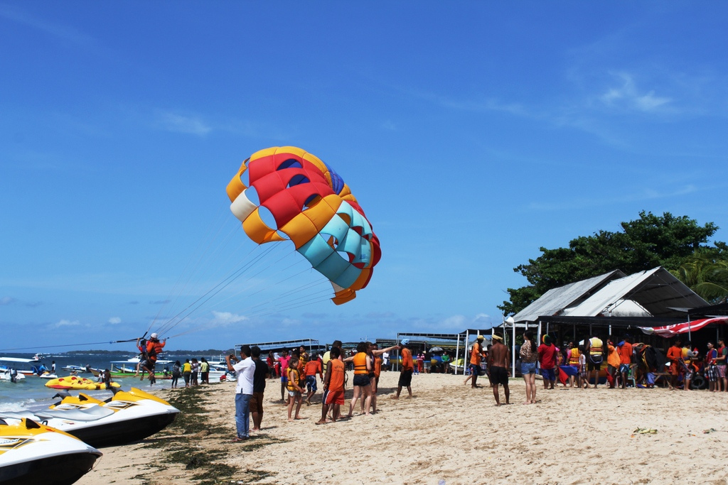 Located due north of the five-star Nusa Dua hotel complex, the
finger like extension that dips into 