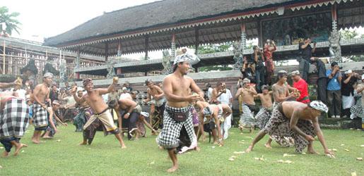 This unique thanksgiving ceremony, carried out
annually to insure an abundant rice harvest, is held 